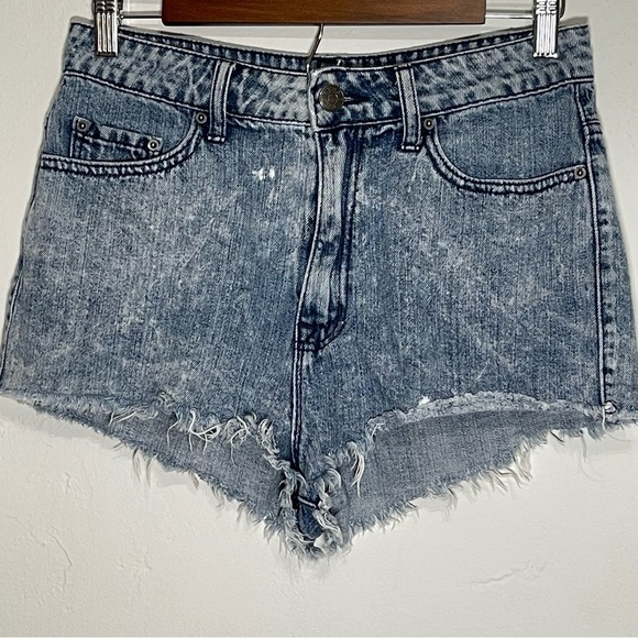 BDG High Rise Dree Cheeky Raw Hem Shorts Slight Stone Wash Y2K 90's - Picture 3 of 8